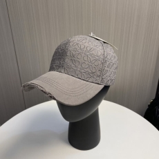 Loewe Caps